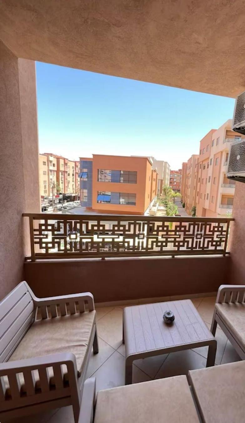 Raffine Avec Piscine Au Centre * Marrakesh